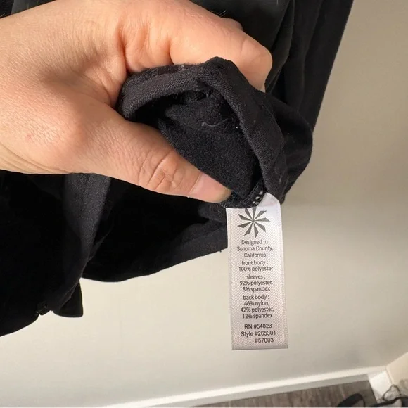 Athleta Running Jacket - Picture 4 of 8